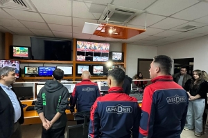 BAŞKAN BİLİR ELAZIĞ KANAL FIRAT TV'E ZİYARETTE BULUNDU