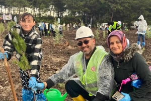 İZMİR ŞUBE BAŞKANLIĞI FİDAN DİKİMİ YAPTI