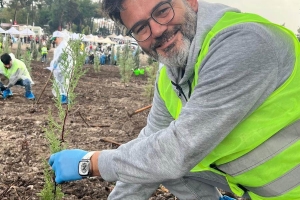 İZMİR ŞUBE BAŞKANLIĞI FİDAN DİKİMİ YAPTI