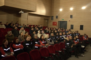 İzmir'de Orman ve Kırsal Alan Yangınlarına Müdahale Eğitimi