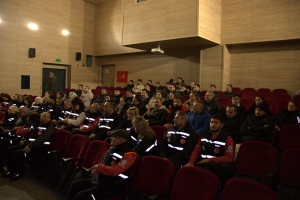 İzmir'de Orman ve Kırsal Alan Yangınlarına Müdahale Eğitimi