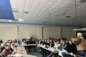 Telsiz Varsa Ses, Ses Varsa Hayat Var