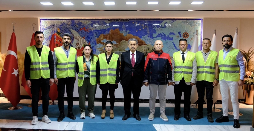 GENEL BAŞKAN ŞIRNAK VALİSİ EKİCİ'İ MAKAMINDA ZİYARET ETTİ