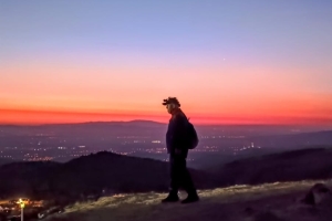 "GEÇMİŞİNİ UNUTAN MİLLETİN GELECEĞİ KARANLIK OLUR"