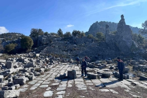 SÜTÇÜLER ADADA ANTİK KENTİ KRAL YOLU
