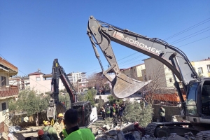 DEPREM BÖLGESİ GAZİANTEP NURDAĞI'NDAYIZ