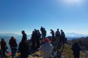 KOVADA AKBELEN ZİRVE BAYRAK DİKİM ETKİNLİĞİ