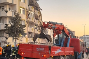 DEPREM BÖLGESİ GAZİANTEP NURDAĞI'NDAYIZ