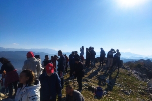 KOVADA AKBELEN ZİRVE BAYRAK DİKİM ETKİNLİĞİ