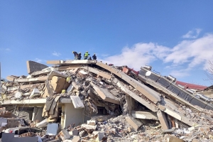 DEPREM BÖLGESİ GAZİANTEP NURDAĞI'NDAYIZ