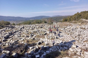 SÜTÇÜLER ADADA ANTİK KENTİ KRAL YOLU