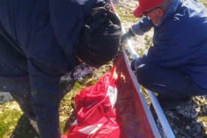 KOVADA AKBELEN ZİRVE BAYRAK DİKİM ETKİNLİĞİ