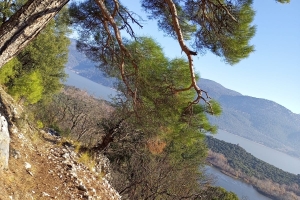 KOVADA AKBELEN ZİRVE BAYRAK DİKİM ETKİNLİĞİ