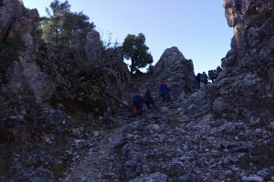 KOVADA AKBELEN ZİRVE BAYRAK DİKİM ETKİNLİĞİ