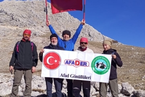 KAPICAK DAĞI ZİRVE