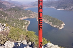 KOVADA AKBELEN ZİRVE BAYRAK DİKİM ETKİNLİĞİ