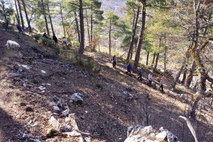 KOVADA AKBELEN ZİRVE BAYRAK DİKİM ETKİNLİĞİ