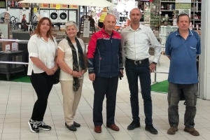 AFADER BANİO AİLESİNİ ZİYARETTE BULUNDU