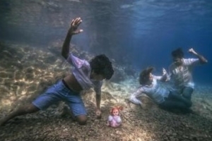 NEJDET DEMİRTAŞ FOTOĞRAFLARI KADINA ŞİDDETİ UNUTMUYOR!