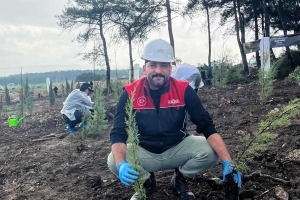 İZMİR ŞUBE BAŞKANLIĞI FİDAN DİKİMİ YAPTI