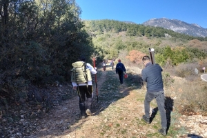 KOVADA AKBELEN ZİRVE BAYRAK DİKİM ETKİNLİĞİ