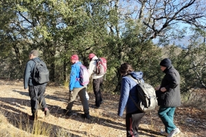 KOVADA AKBELEN ZİRVE BAYRAK DİKİM ETKİNLİĞİ