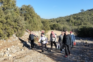 KOVADA AKBELEN ZİRVE BAYRAK DİKİM ETKİNLİĞİ