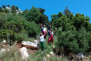 ALINLARINIZDAN ÖPSEK AZDIR