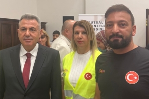 İZMİR İL BAŞKANLIĞIMIZ KUTSAL EMANETLER SERGİSİNE KATILDIK