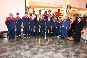 KAHRAMANLAR BİR ARAYA GELDİ