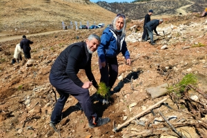 GELECEĞE NEFES OLDUK