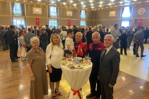 AFADER BAYRAMLAŞMA TÖRENİNE KATILDI