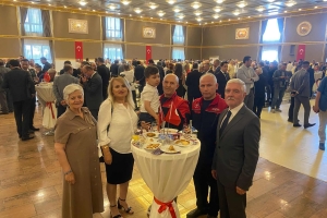 AFADER BAYRAMLAŞMA TÖRENİNE KATILDI