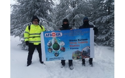 KAYI KÖYÜ ZİRVESİ KARDA EĞİTİM AMAÇLI YÜRÜYÜŞ ETKİNLİĞİ 