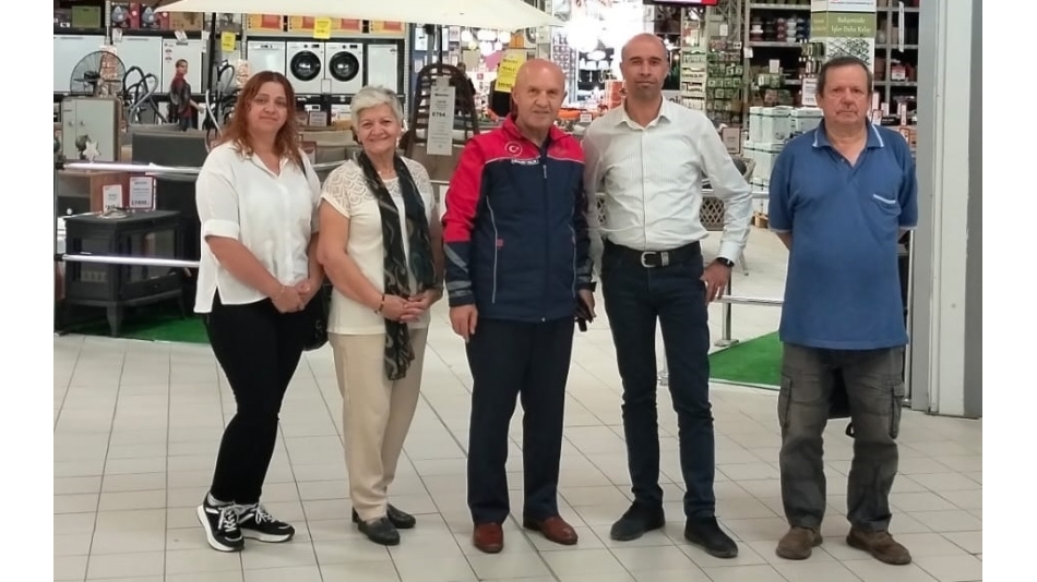 AFADER BANİO AİLESİNİ ZİYARETTE BULUNDU