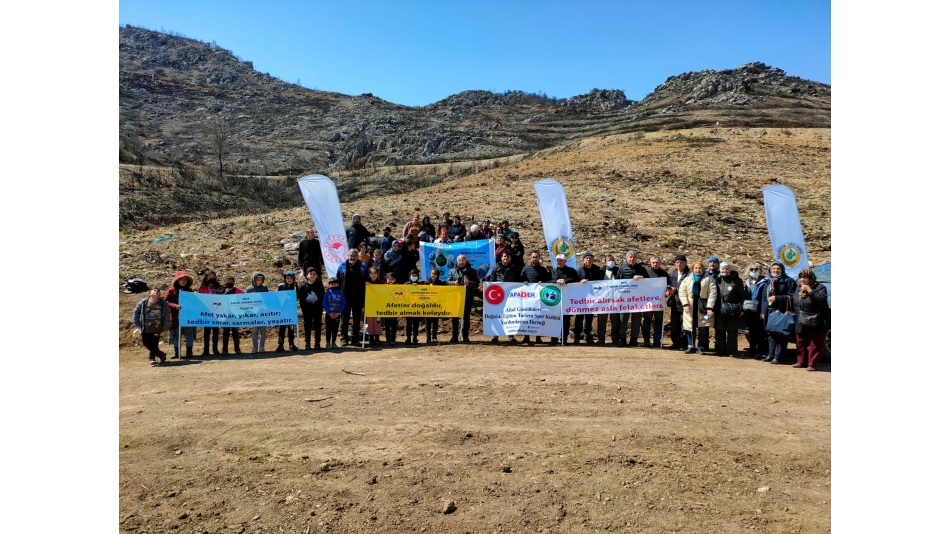 GELECEĞE NEFES OLDULAR