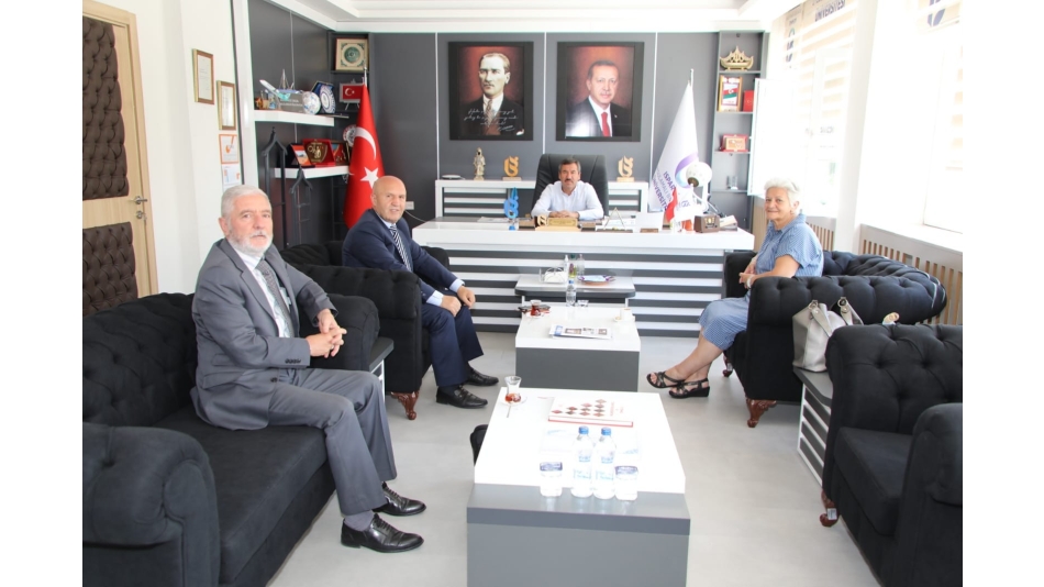 ISUBU RERKTÖRÜNE ZİYAERTİMİZ GERÇEKLEŞTİRDİK