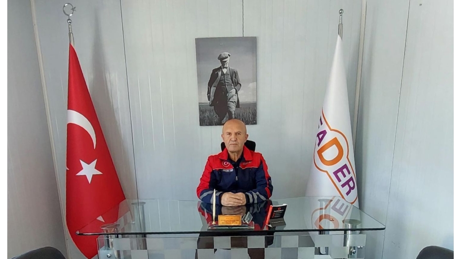 ÖĞRETMENLERİMİZ ÖĞRETMENLER GÜNÜNÜZ KUTLU OLSUN 