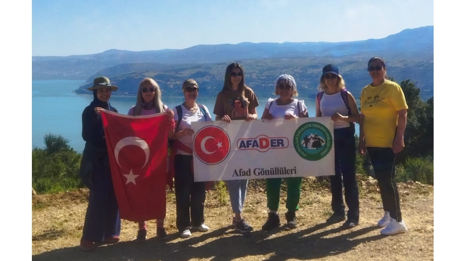 ALINLARINIZDAN ÖPSEK AZDIR